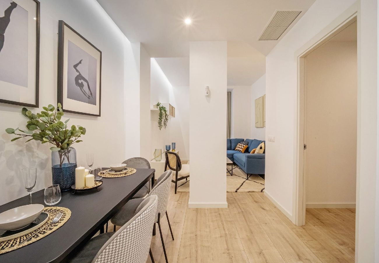 Apartment in Madrid - Beautiful 1 bed design apt in the heart of Madrid by Sharing Co. 