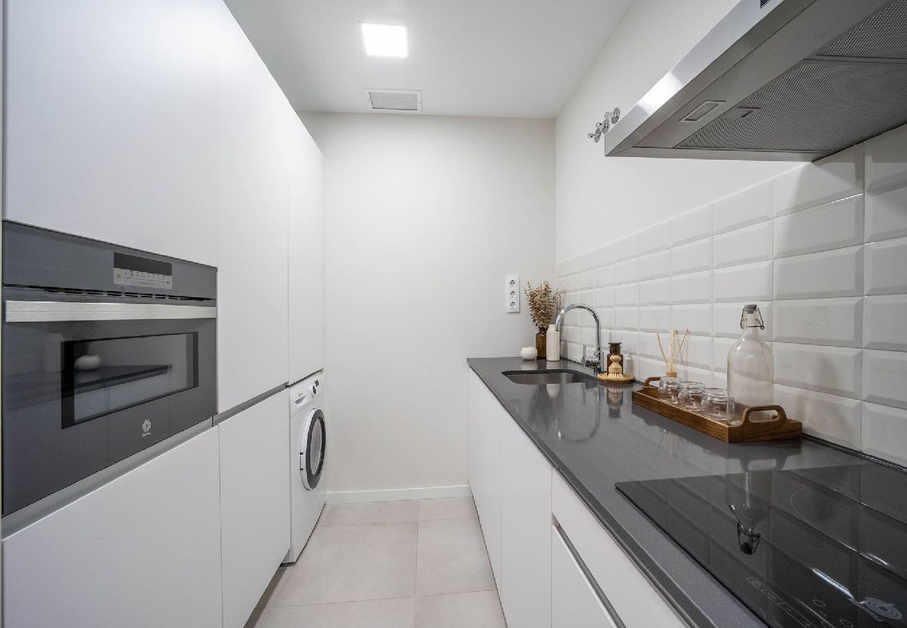 Apartment in Madrid - Beautiful 1 bed design apt in the heart of Madrid by Sharing Co. 