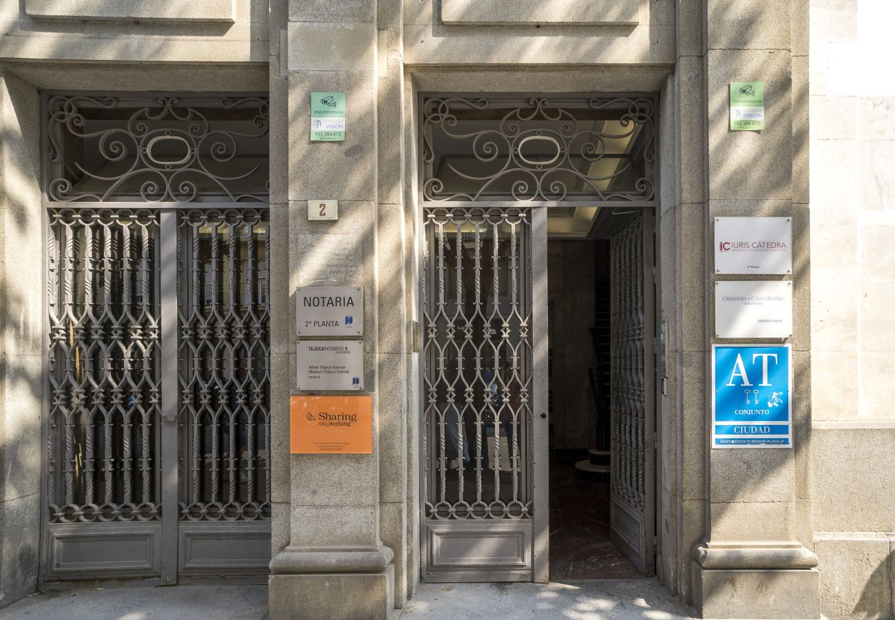 Apartment in Málaga - Sharing Co premium 1 bedroom apartment 