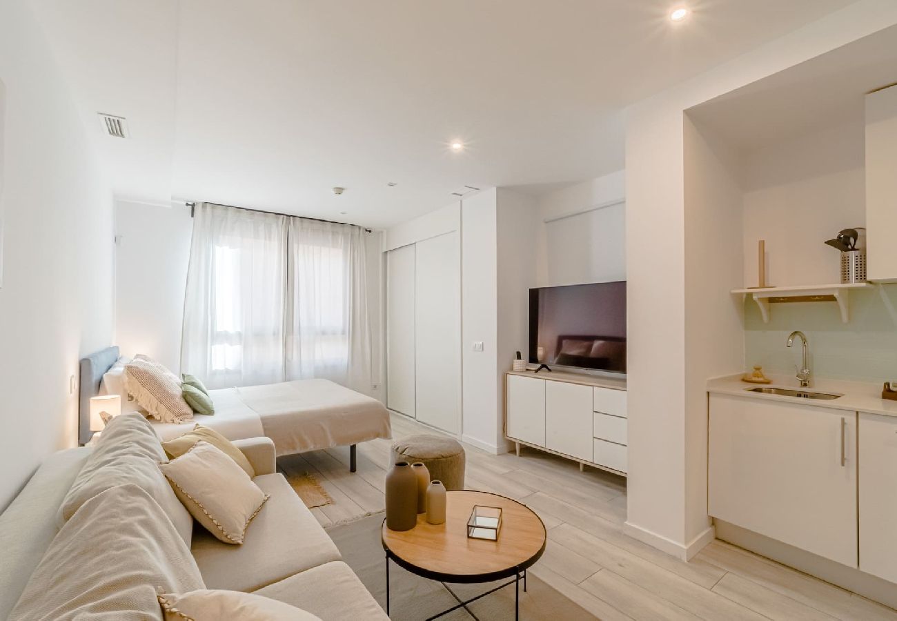 Studio in Madrid - Stylish 4 people studio next to El Rastro by Sharing Co 