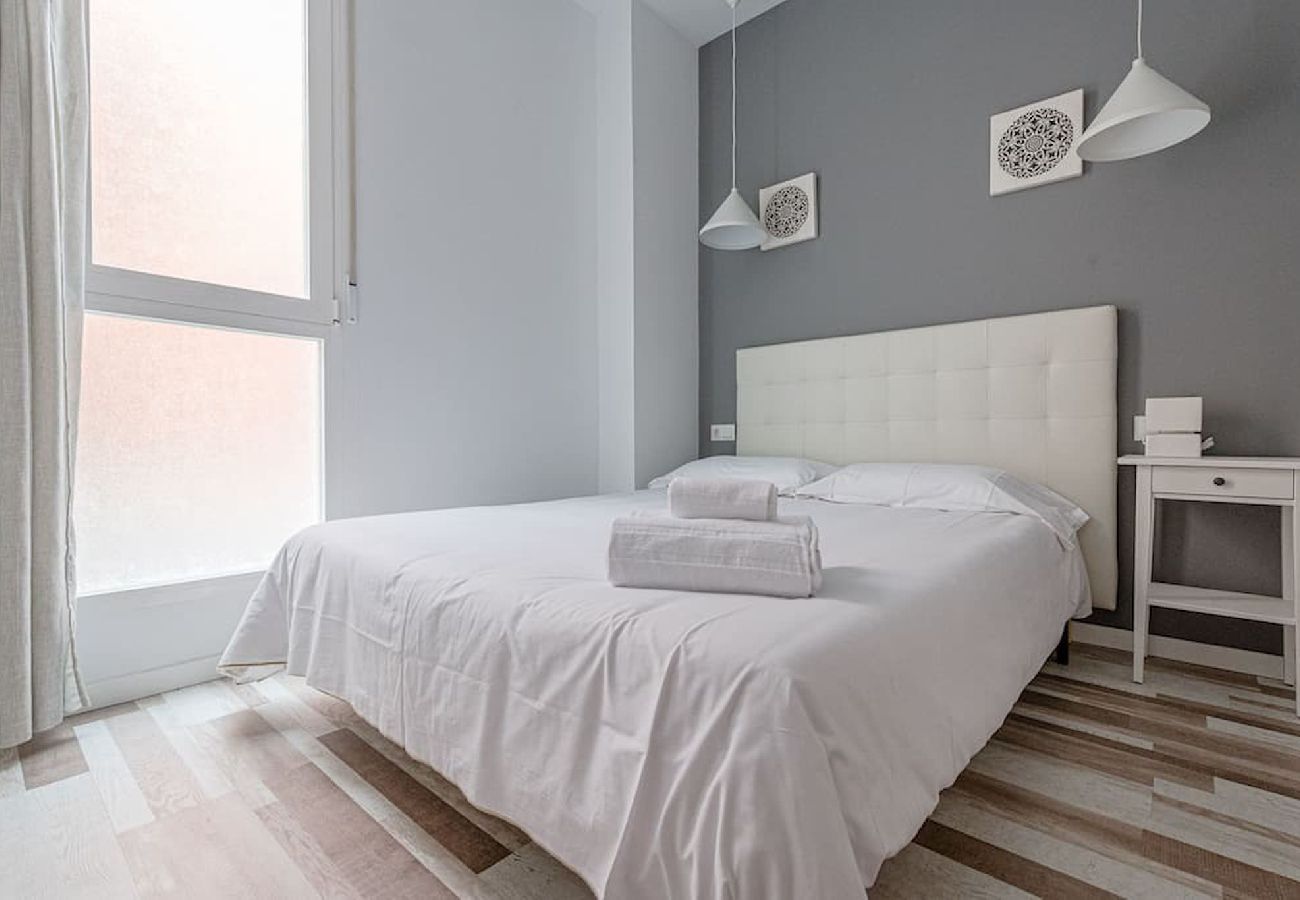 Apartment in Madrid - Lovely 2-bed flat in Tetuan by Sharing Co. 