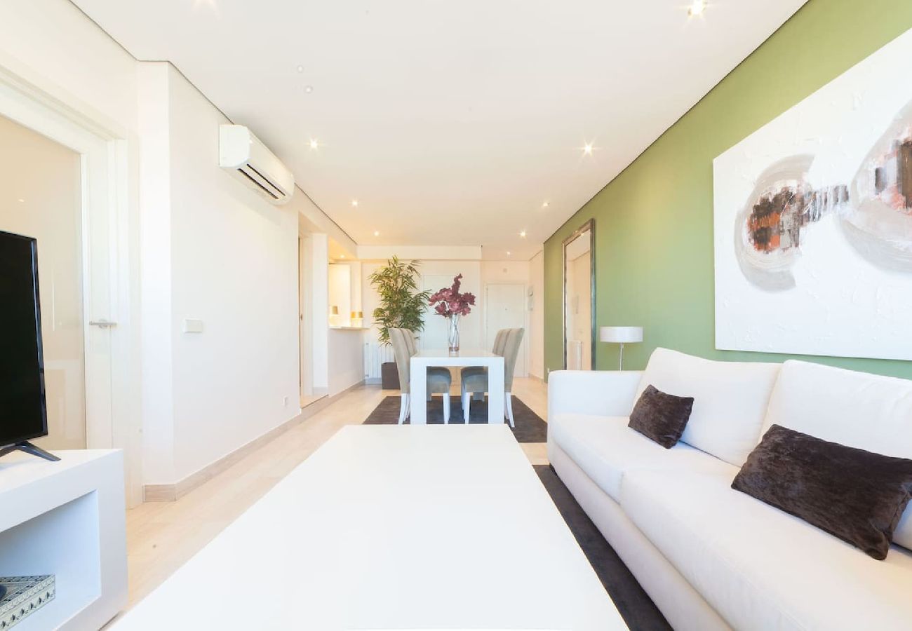 Apartment in Madrid - Style and luxury in a charming apartment in Nuevos Ministerios by Sharing Co. 