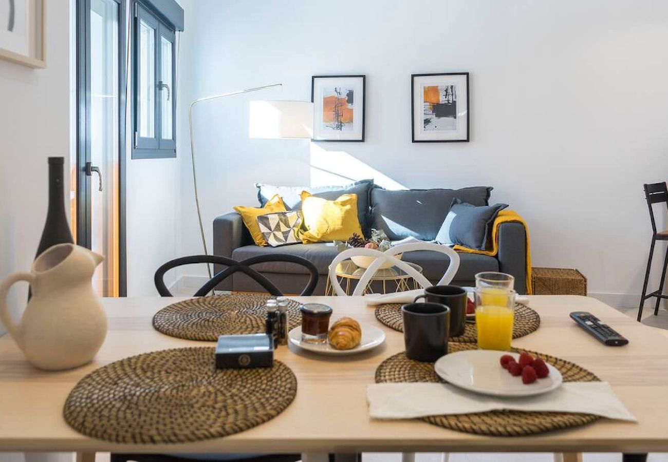 Apartment in Málaga - New and bright in the heart of Málaga by Sharing Co. 