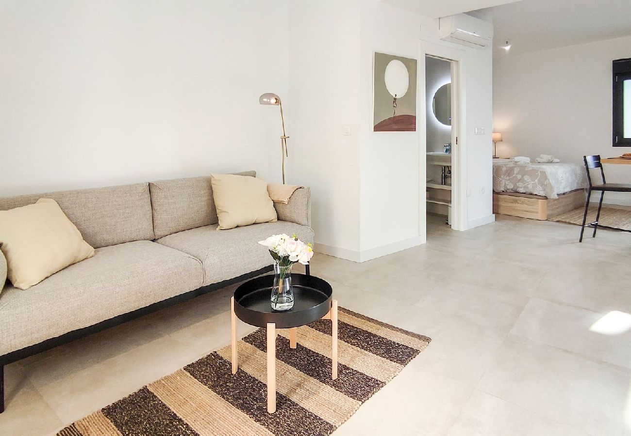 Studio in Málaga - Charming studio in Malaga center by Sharing Co. 