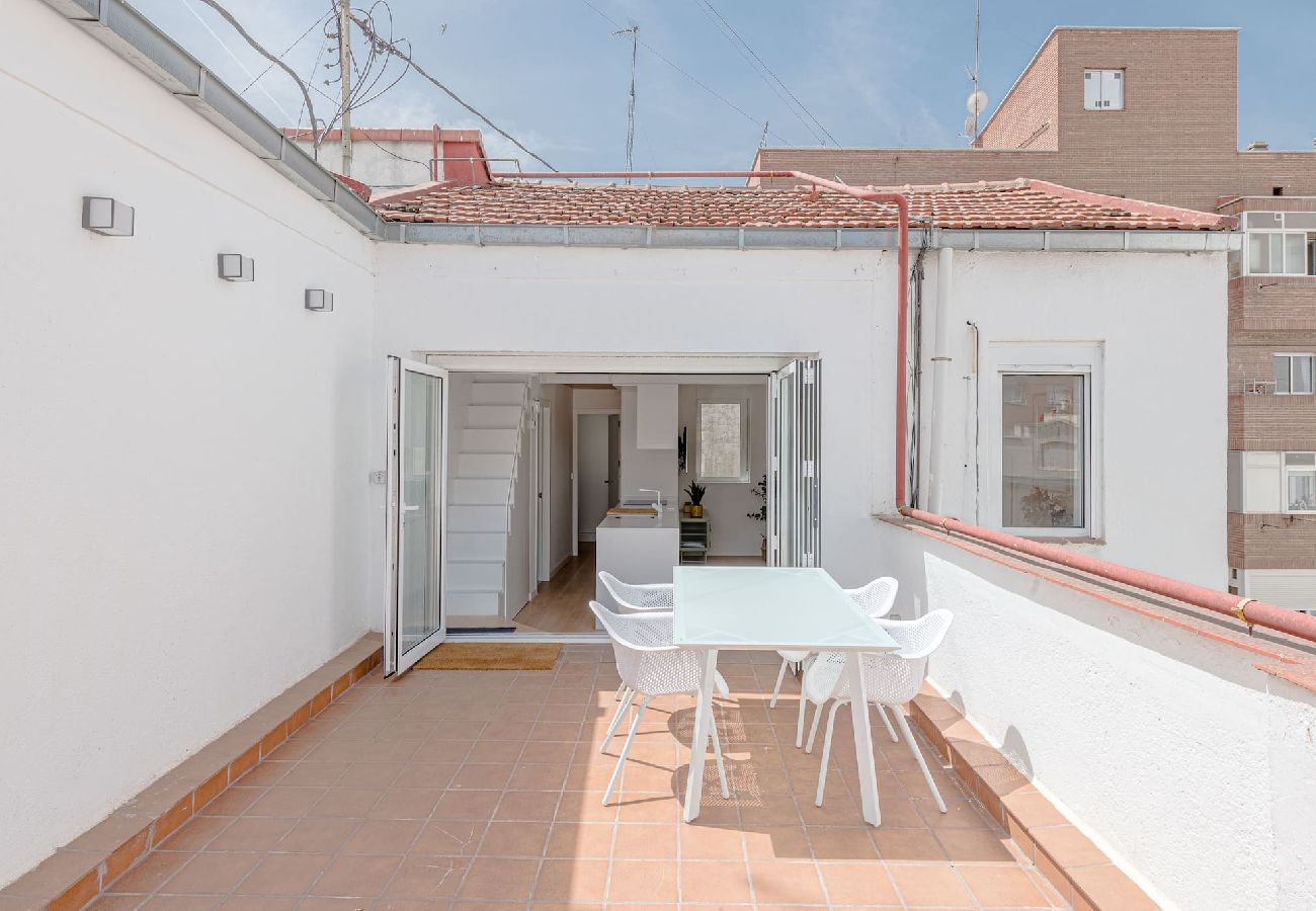 Apartment in Madrid - Gorgeous 2bed attic with terrace in Azca by Sharing Co 