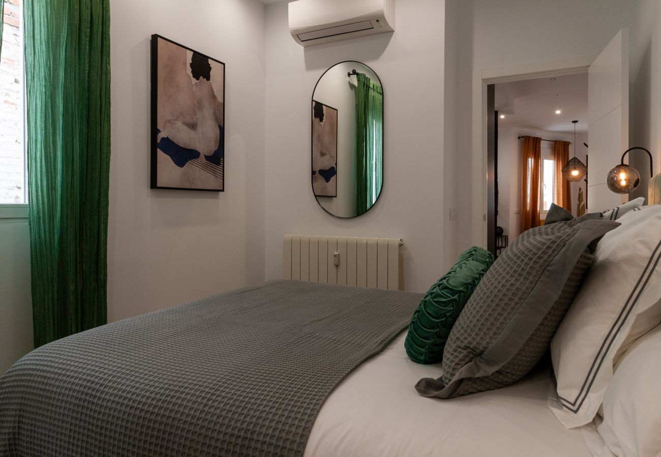 Apartment in Madrid - 1 room apt. Fuencarral  Sharing Co