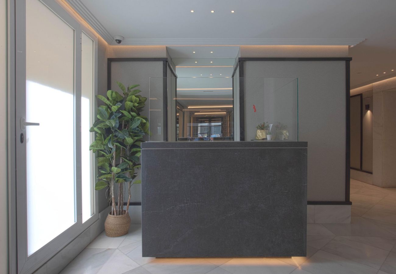 Apartment in Madrid - 2-bedroom apartment in  La Castellana Sharing Co.    