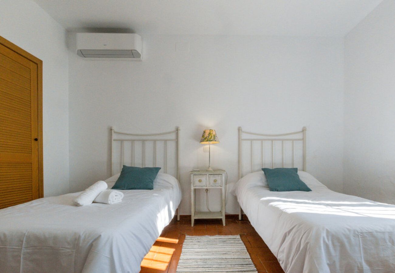 House in Lora del Río - Mazuecos Rural House - Beautiful 3 bedroom finca in Sevilla