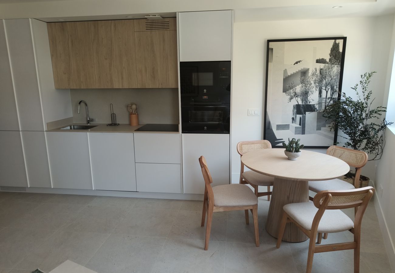Apartment in Málaga - Beautiful apartment next to the Malagueta by SharingCo