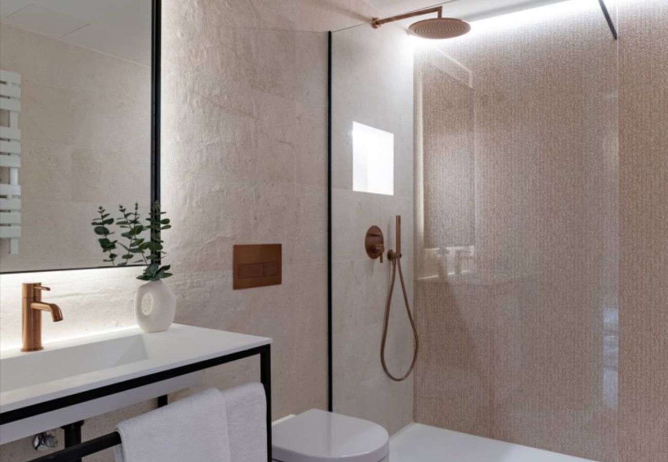 Apartment in Málaga - Beautiful apt. next to the Malagueta by SharingCo 