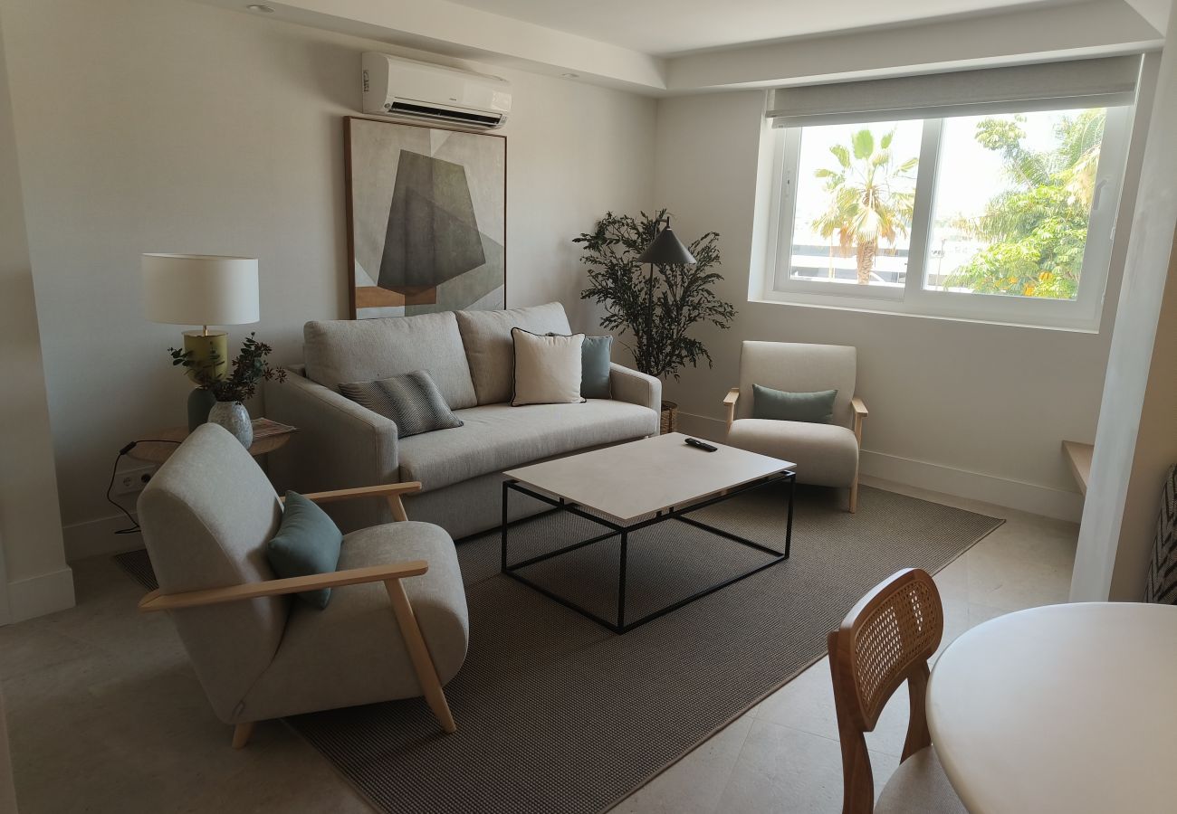 Apartment in Málaga - Beautiful apt. next to the Malagueta by SharingCo 