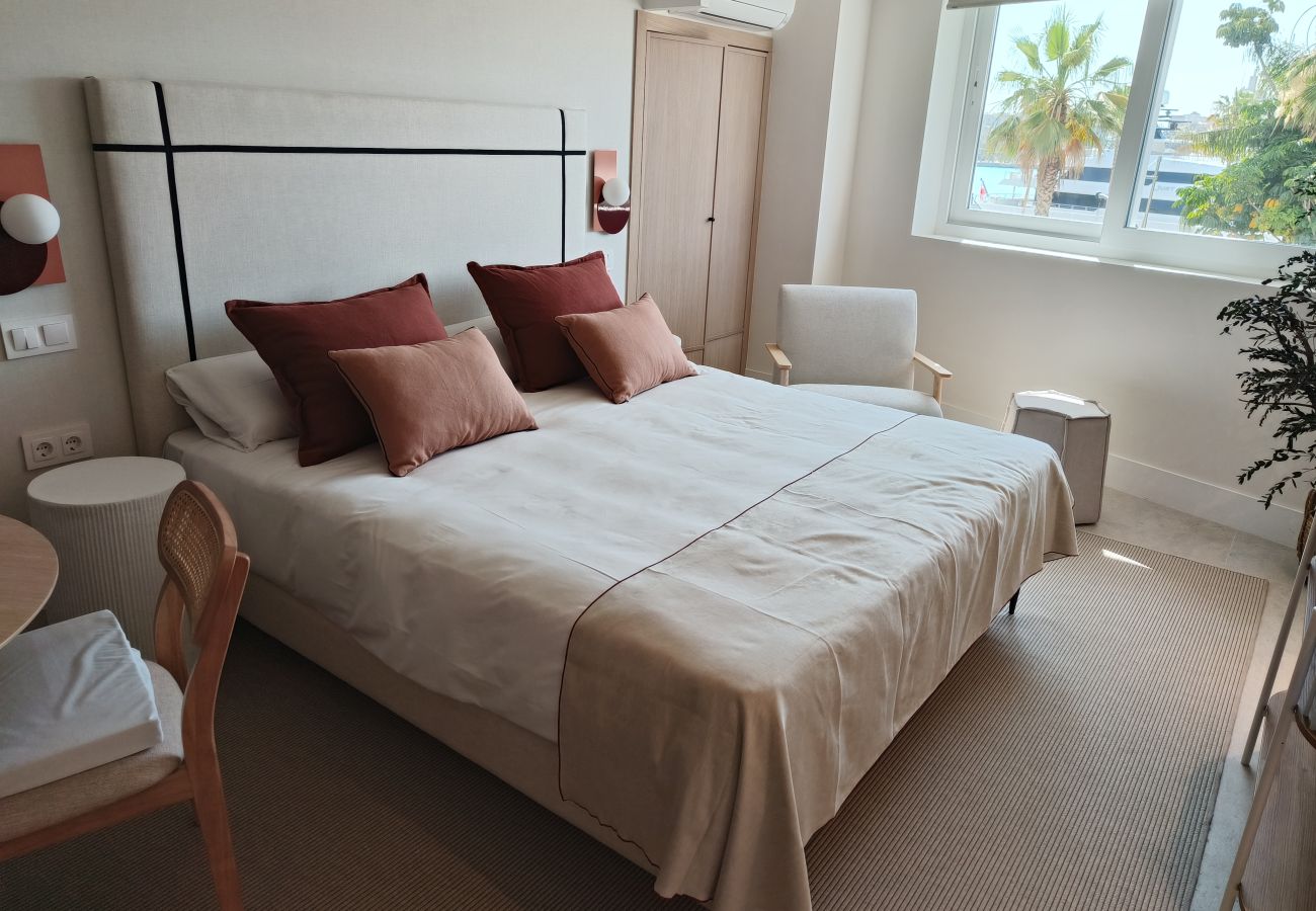 Studio in Málaga - Comfortable studio next to the Malagueta by SharingCo