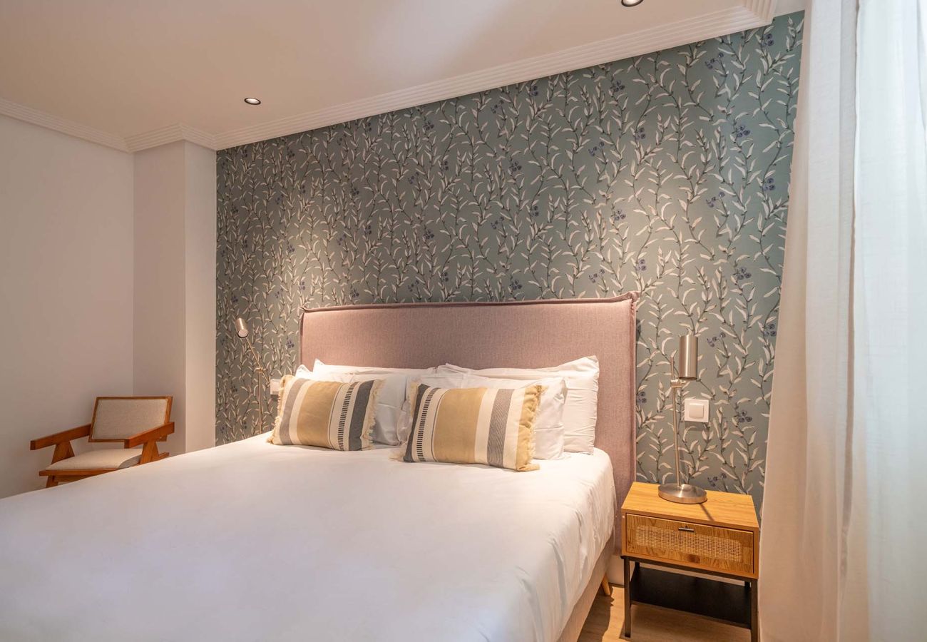 Apartment in Madrid - 2 bedroom apartment in La Castellana Sharing Co.      