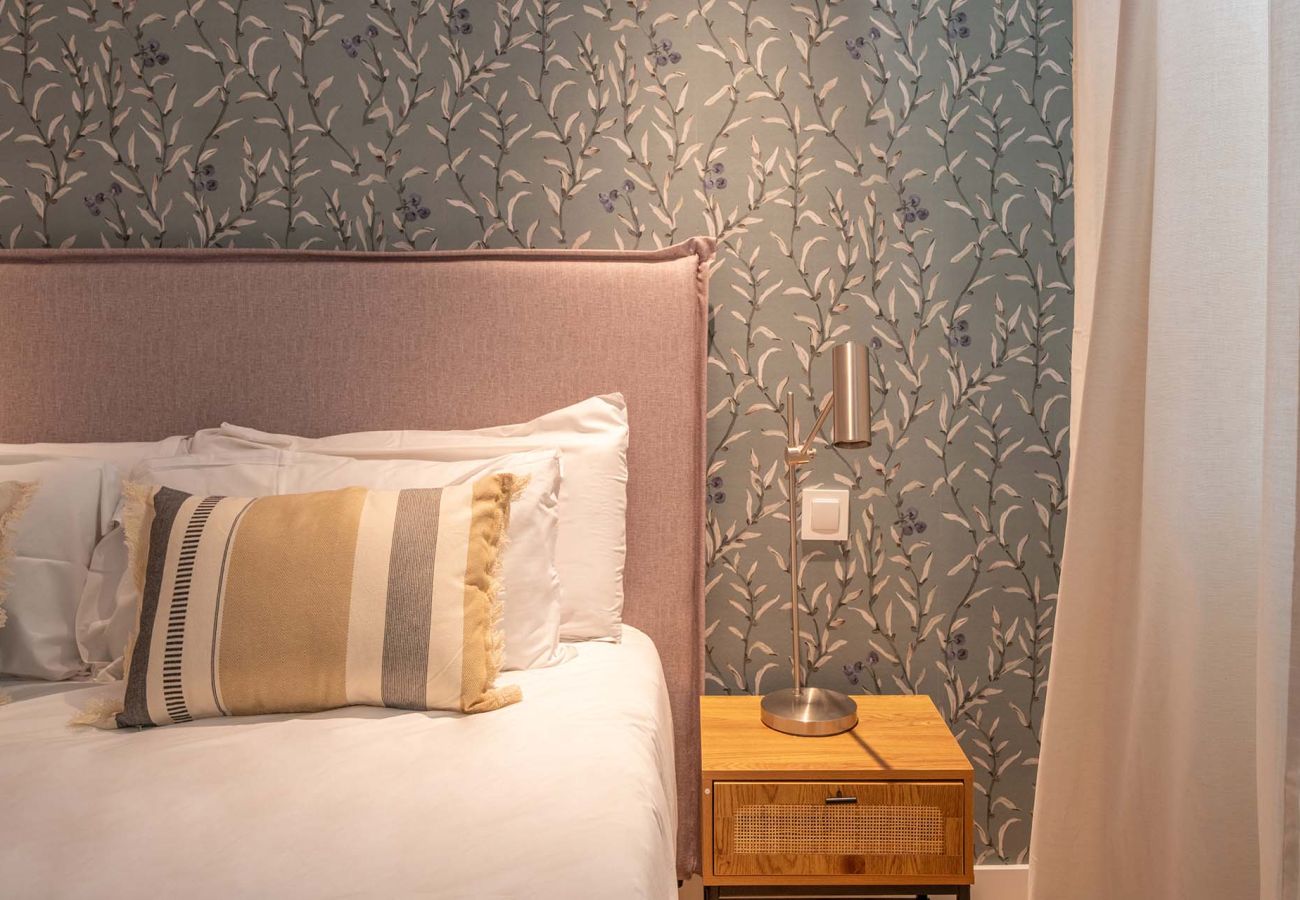 Apartment in Madrid - 2 bedroom apartment in La Castellana Sharing Co.      