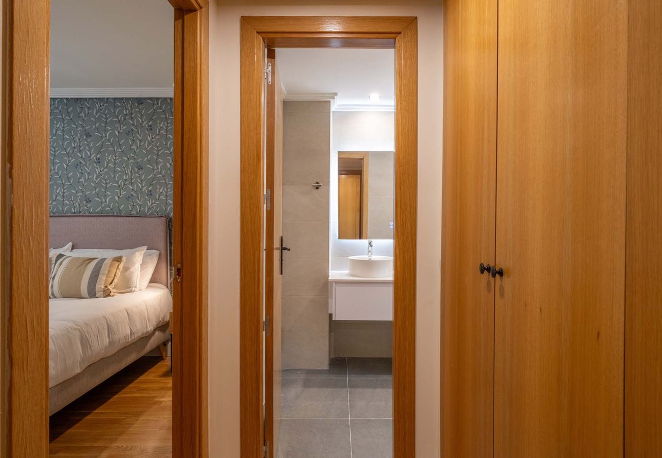 Apartment in Madrid - 2 bedroom apartment in La Castellana Sharing Co.         