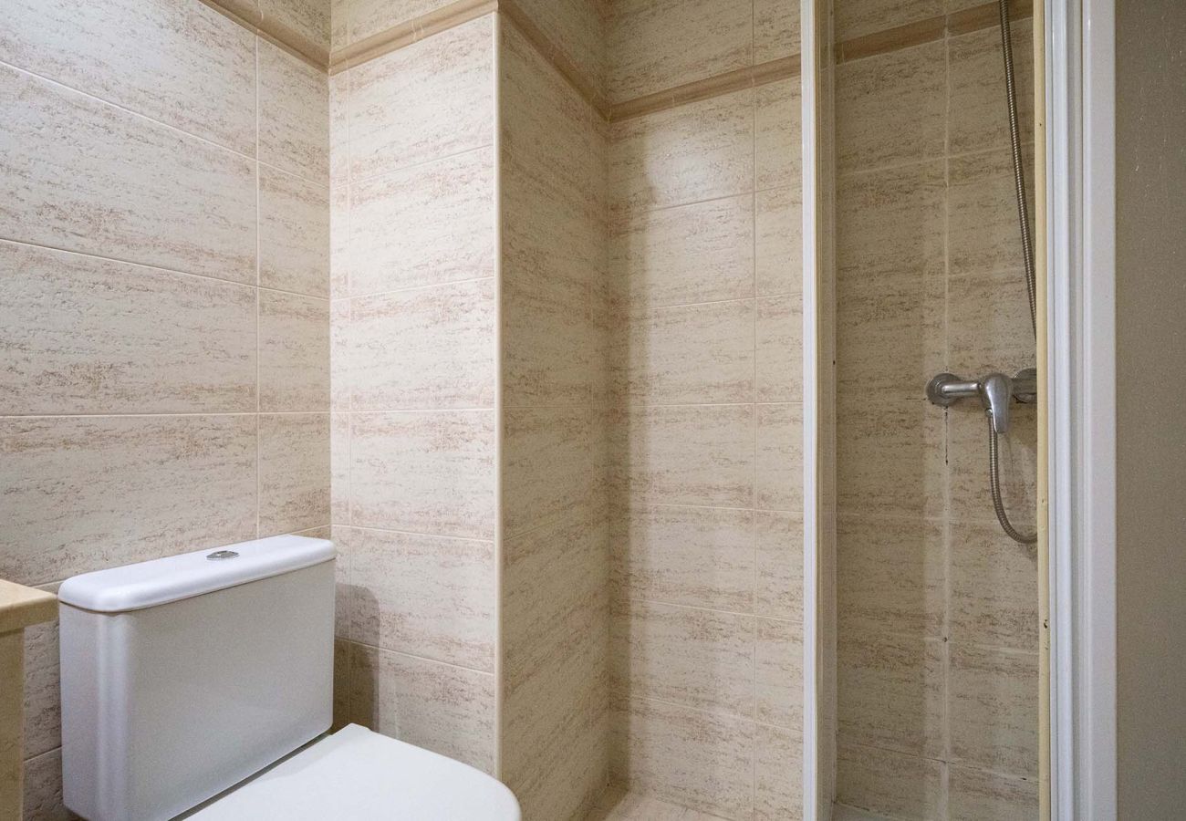 Apartment in Madrid - Cómodo apartamento en Calle Eraso