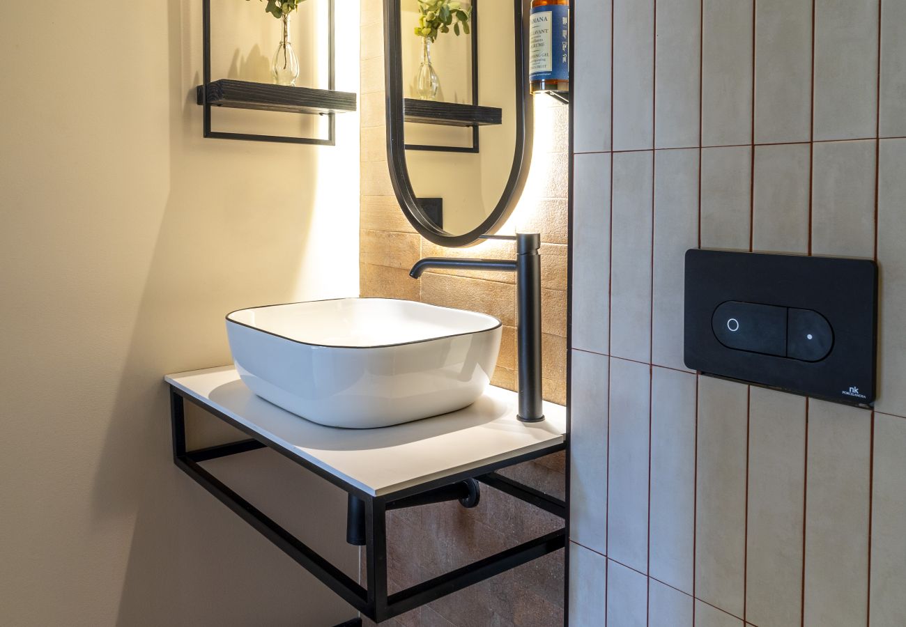 Apartment in Málaga - Housing Fana by Sharing Co 4PAX