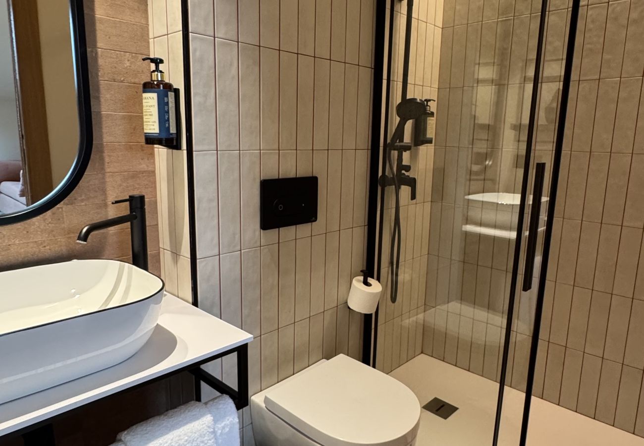 Apartment in Málaga - Housing Fana by Sharing Co 3PAX