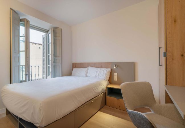 Rent by room in Madrid - Coliving Malasaña by Sharing Co