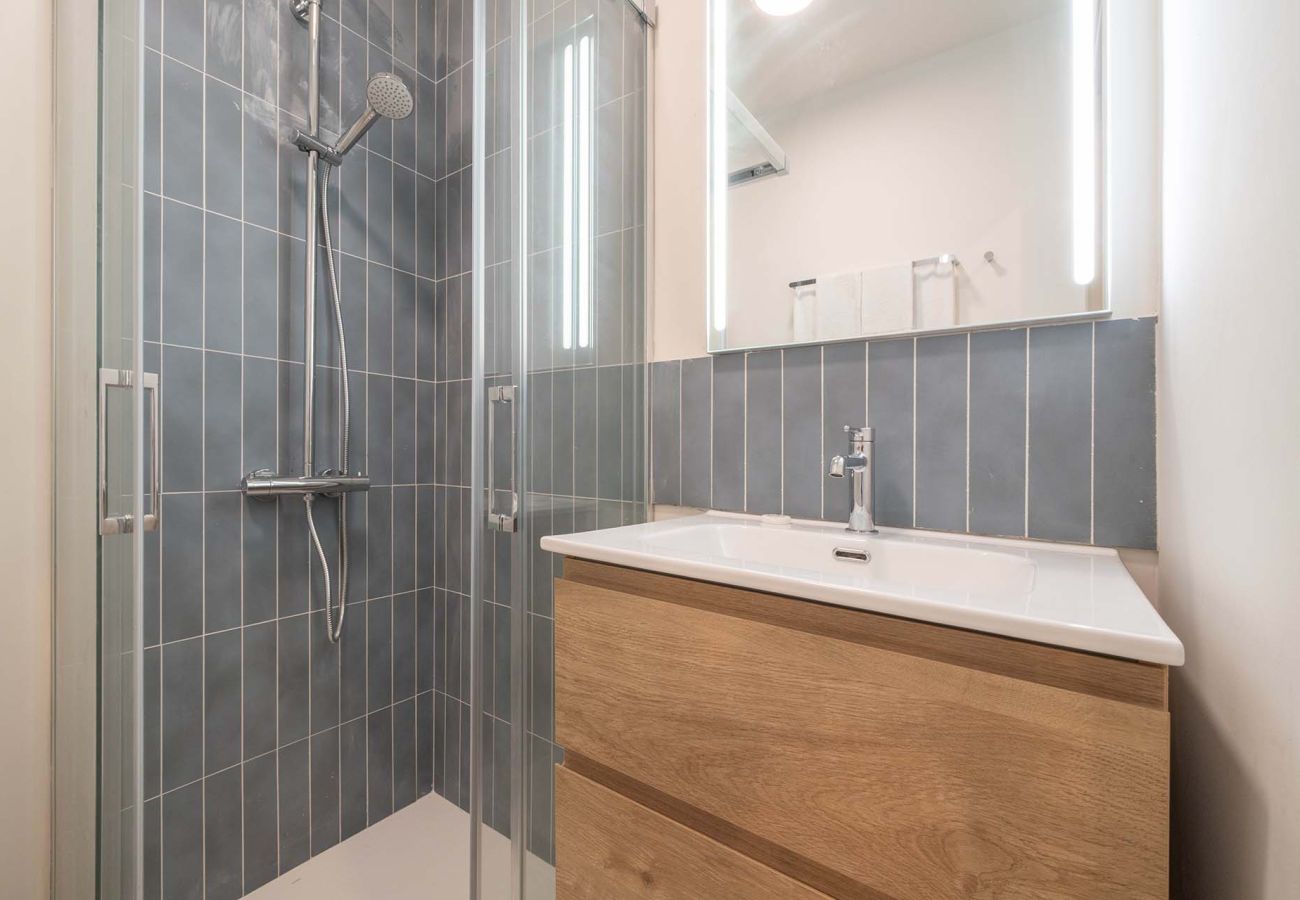 Rent by room in Madrid - Coliving Malasaña by Sharing Co