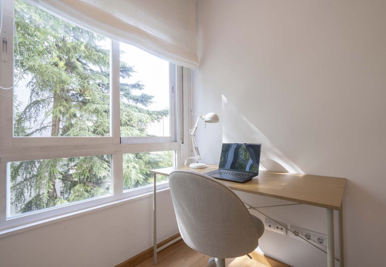 Apartment in Madrid - Housing Arroyofresno by Sharing Co
