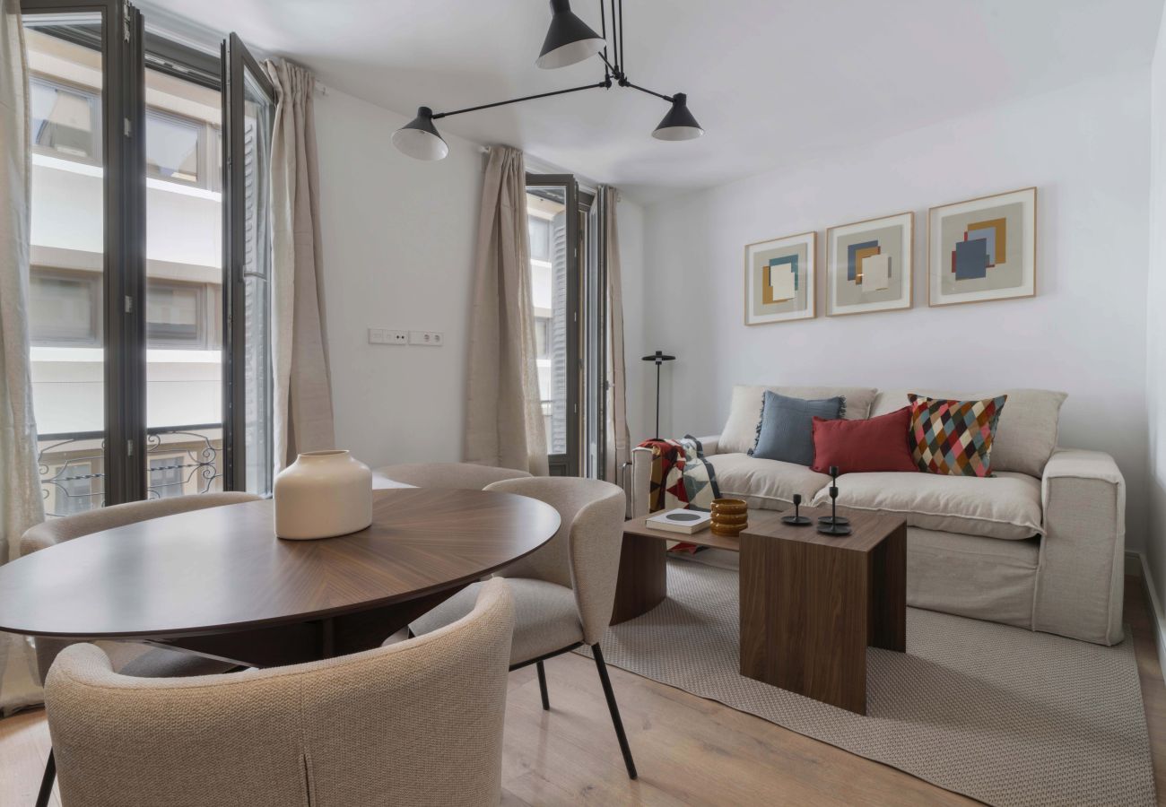 Apartment in Madrid - Housing Castilla by Sharing Co