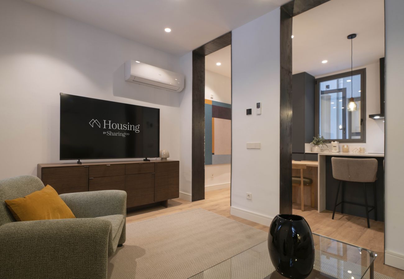 Apartment in Madrid - Housing Castilla by Sharing Co